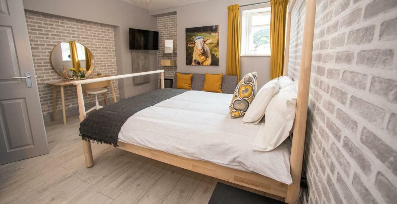 James' Place at Dowlais Merthyr Tydfil Chambre photo