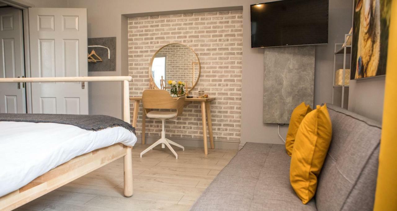 James' Place at Dowlais Merthyr Tydfil Chambre photo